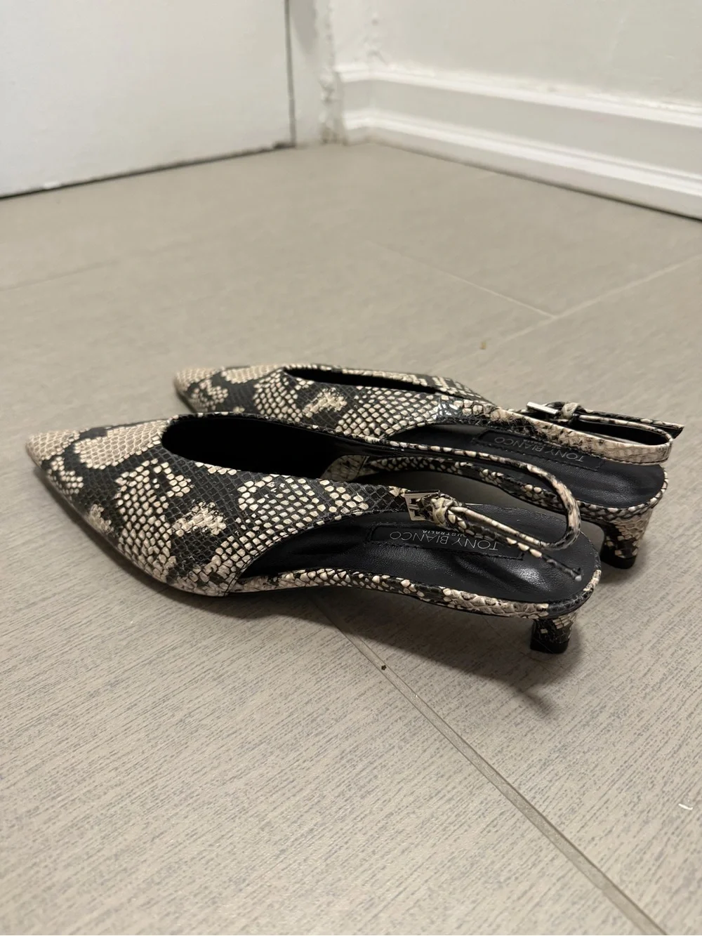 Tony Bianco nwot tony